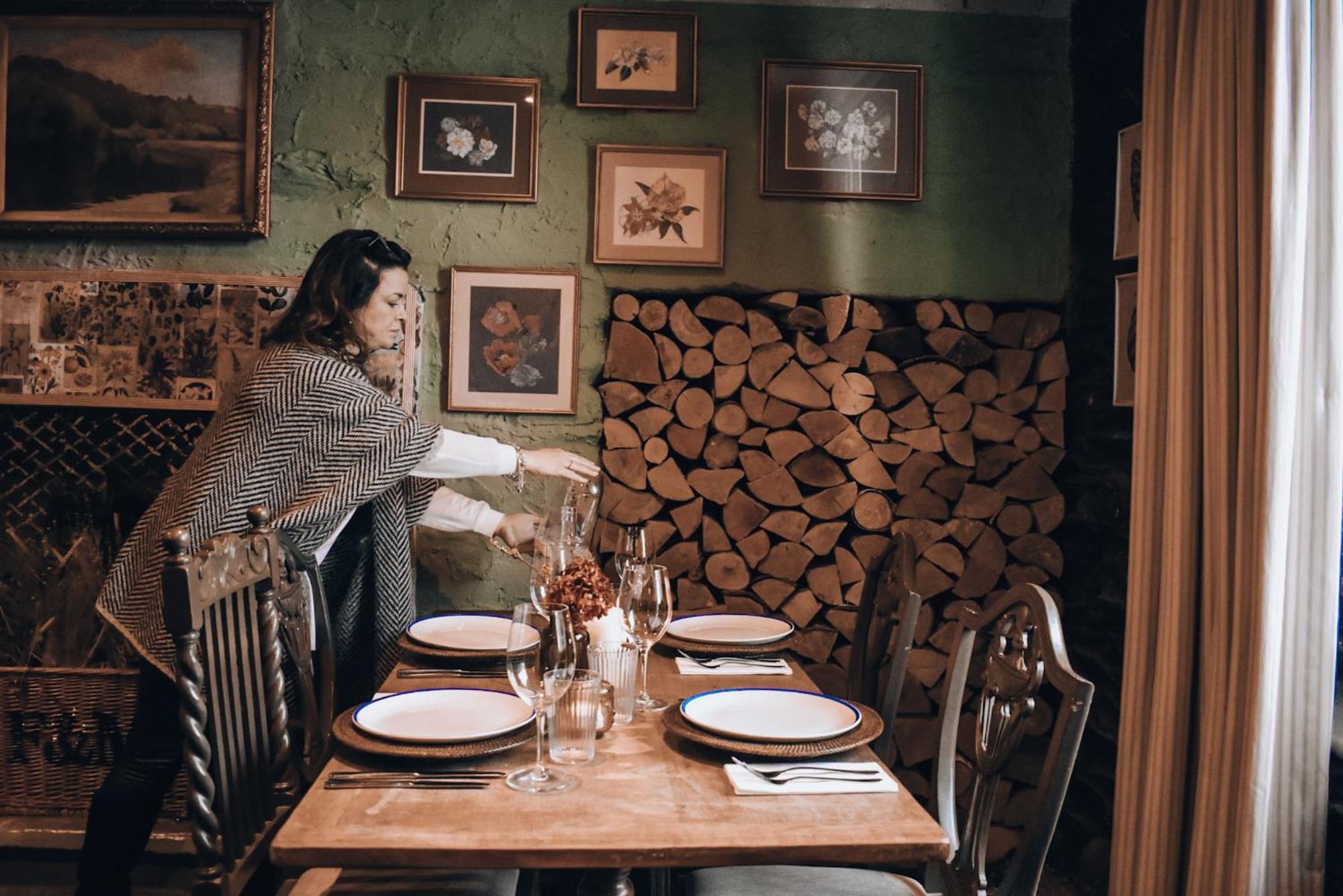 The Hare & Hounds Inn Bowland Bridge Exteriör bild